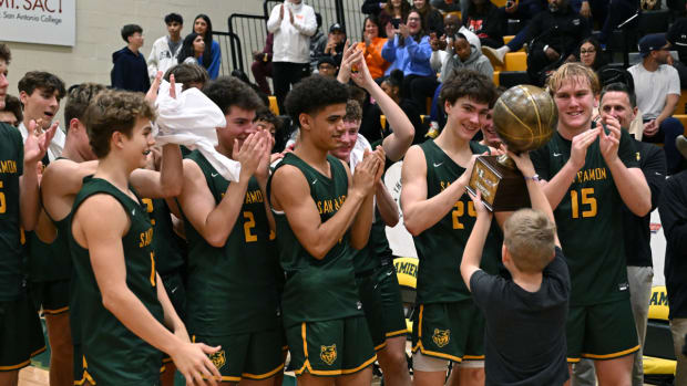 San Ramon Valley over Dixie (Utah) Gold Division title game at Damien by Heston Quan 12-30-2023123020231 (4)